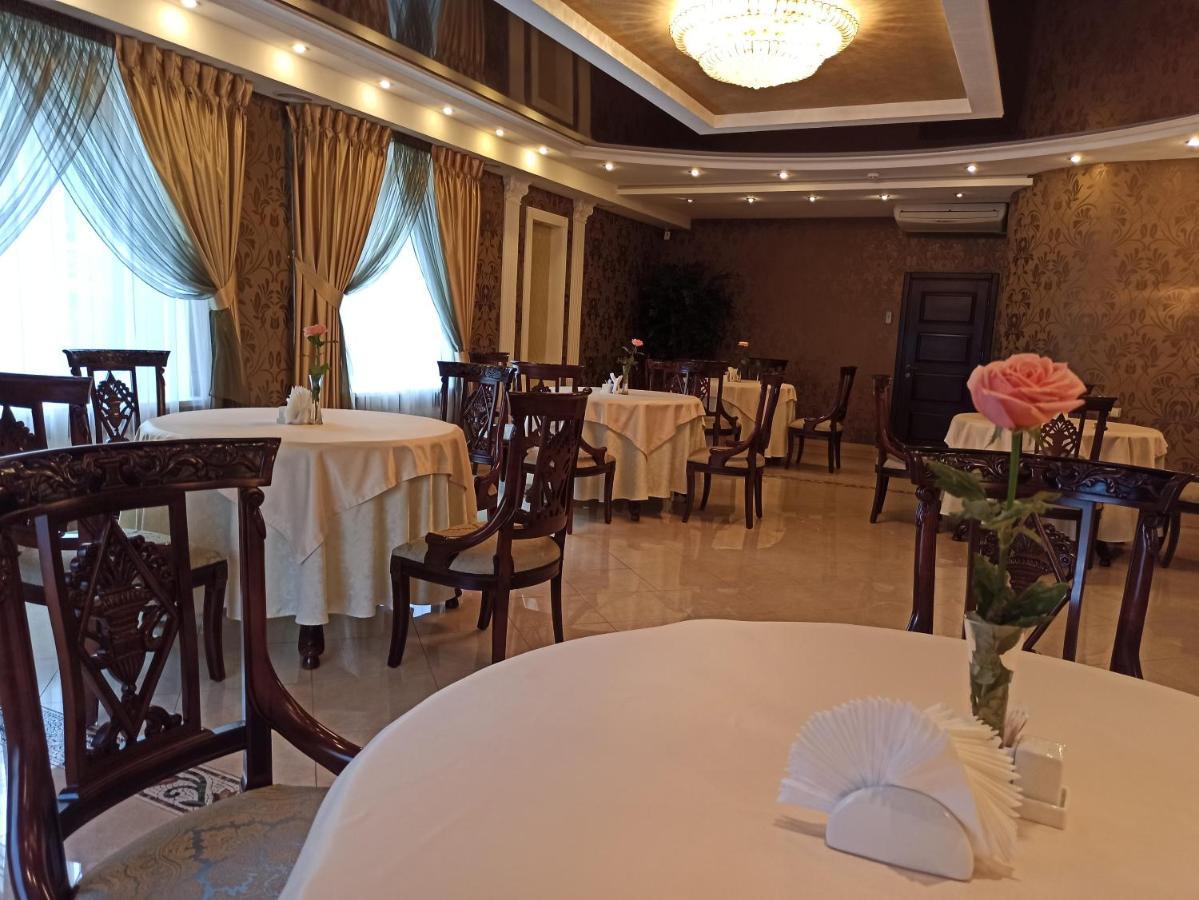 Hotel Status Vinnytsia Exterior photo